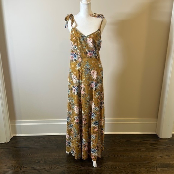 bp Dresses & Skirts - BP MAXI Dress XS